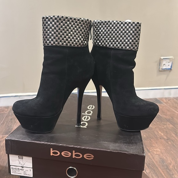 Bebe Mia Boots - Picture 2 of 6